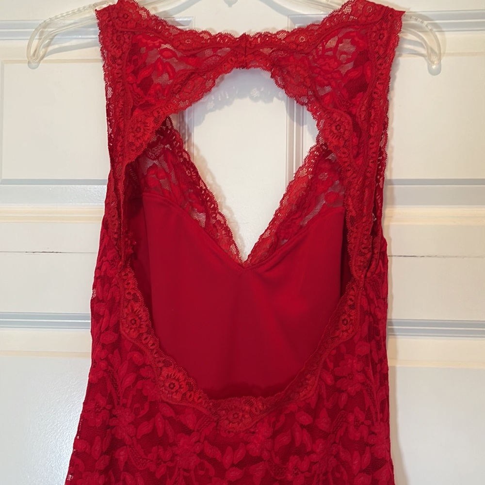 Moda International (M) - Picture 3 of 5
